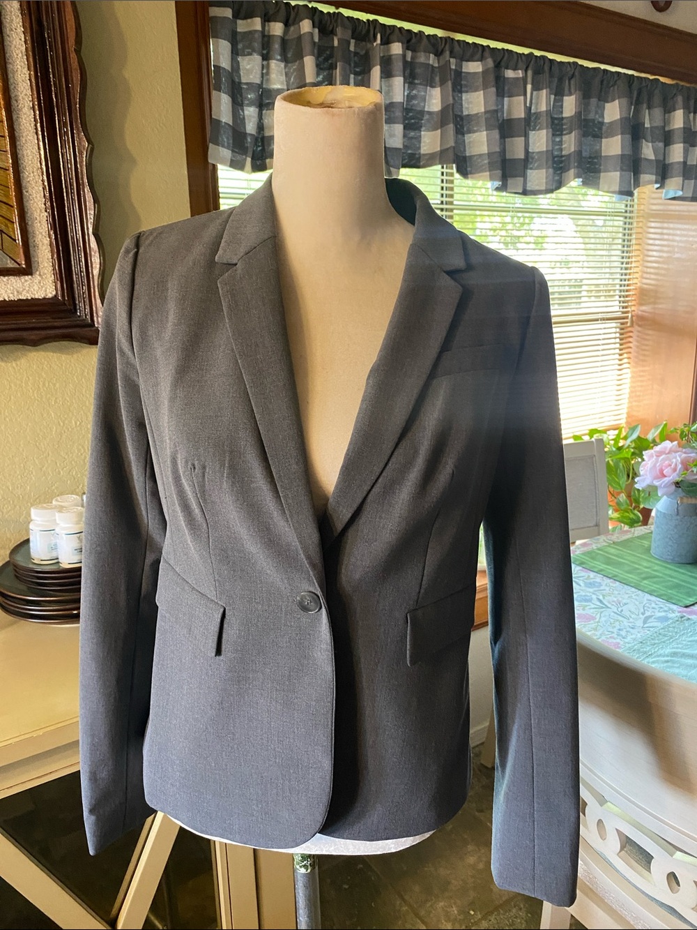 The Limited Charcoal Gray Single-Button Blazer